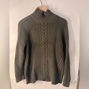 New Lululemon Sweater